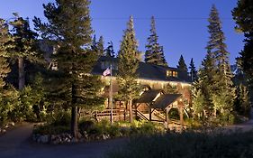 Tamarack Lodge
